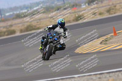 media/Sep-10-2022-SoCal Trackdays (Sat) [[a5bf35bb4a]]/Turn 11 (11am)/